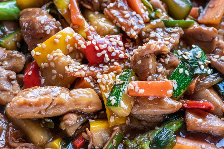 ayam-yakiniku-kelezatan-asia-dalam-genggaman