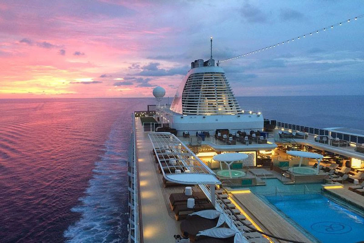 How to Book a Cruise on Seven Seas Splendor