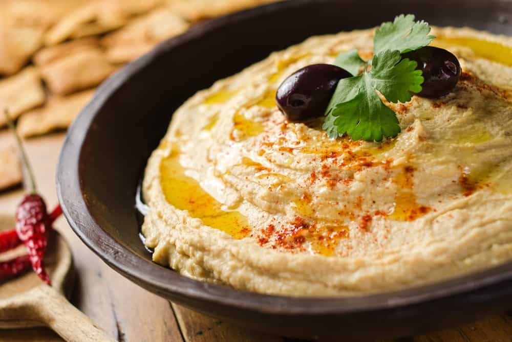 Kombinasi Hummus dengan Makanan Lain