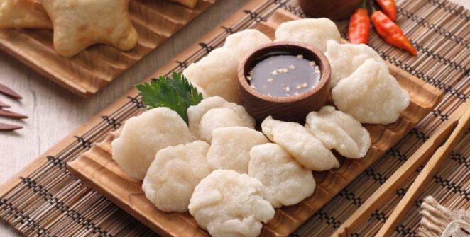 rujak-cireng-kelezatan-gurih-pedas-setiap-gigitan