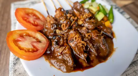 Sate ayam Madura