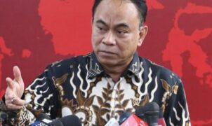 Skandal Publik