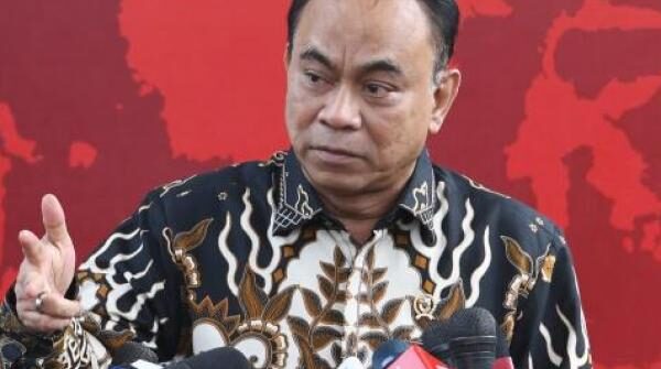 Skandal Publik