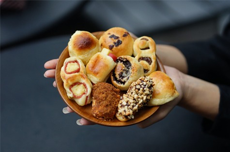 roti-unyil-camilan-khas-yang-menggugah-selera