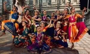 tarian Bharatanatyam