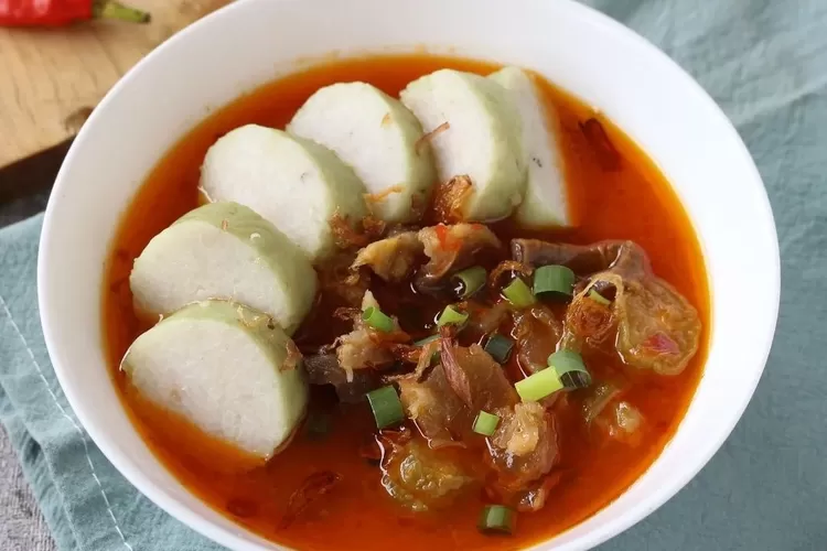 Lontong Kikil: Lezatnya Bikin Rindu Kampung Halaman