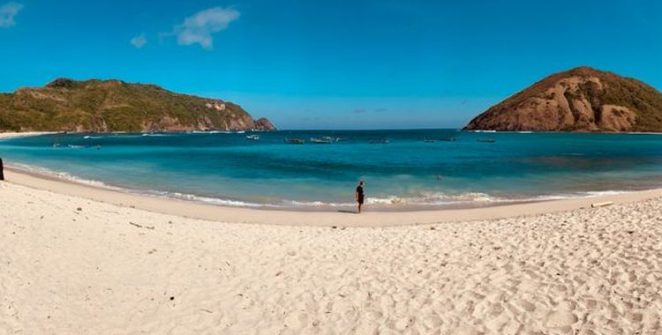 Pantai Mawun