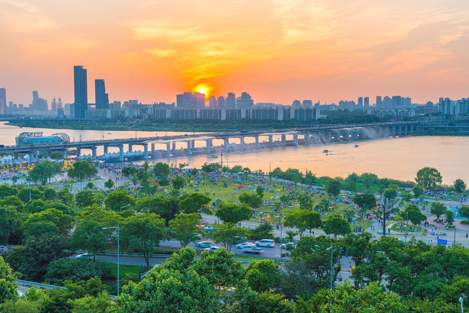 Hangang Park: Oase Hijau Ikonik Di Tengah Hiruk Pikuk Kota Seoul - Sick ...