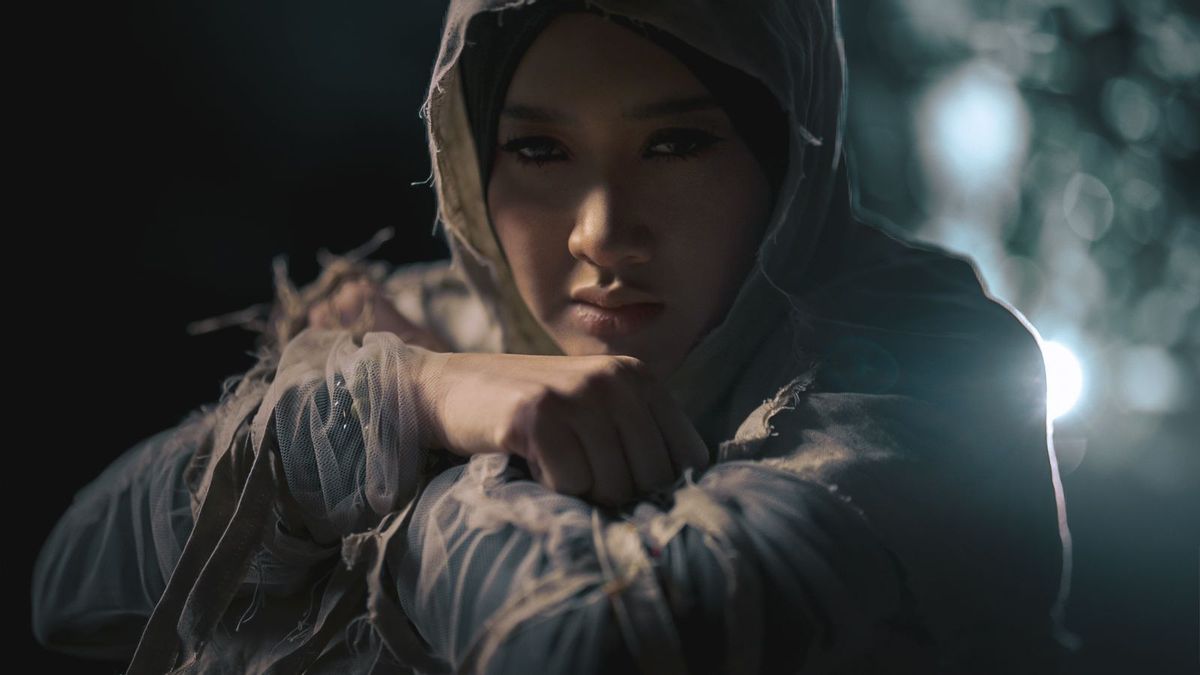 Relasi Profesional dan Etos Kerja