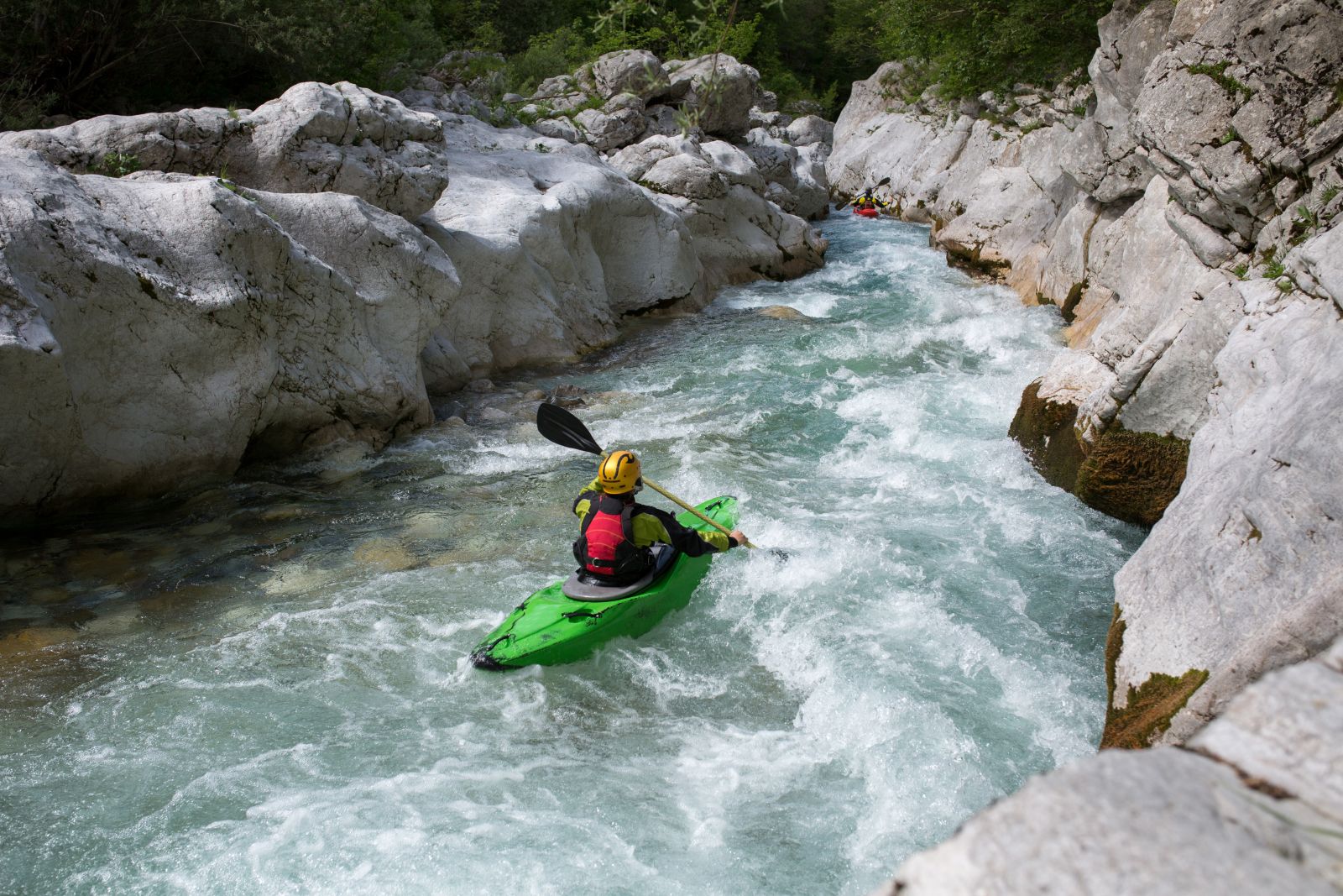 Daya Tarik Adrenalin dan Kedekatan dengan Alam
