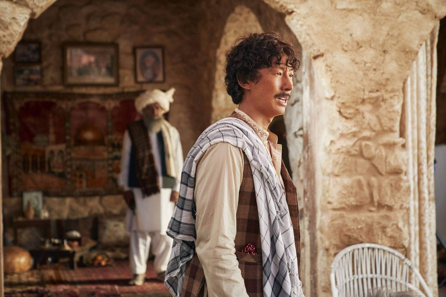 Estetika Visual dan Atmosfer Padang Pasir